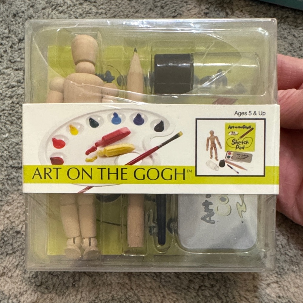 Toysmith Art on the Gogh Sketch Pad Set - Multicolor